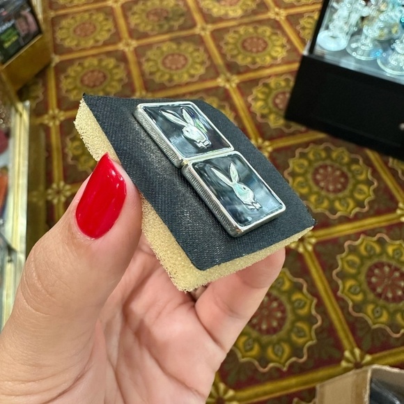 NWT VINTAGE PLAYBOY BUNNY LOGO CUFF LINKS - Picture 3 of 8